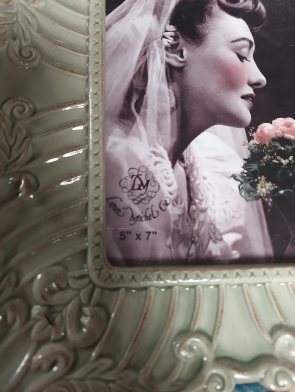 Ornate Ceramic Picture Frame in Sage Green
